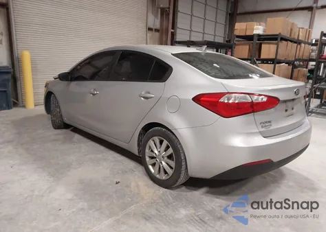 2016 Kia Forte Lx из США, поврежденный, VIN KNAFX4A63G5476091